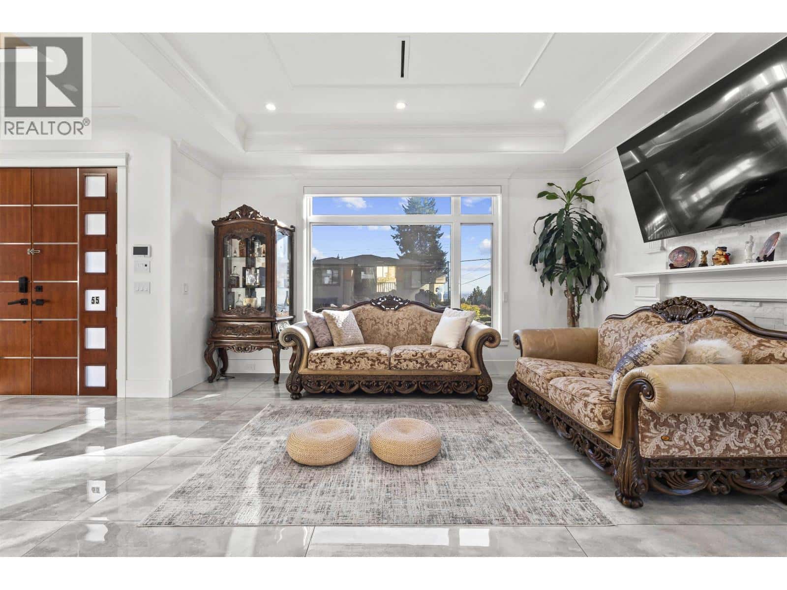 5111 CLINTON STREET — Burnaby, British Columbia - Photo 3 of 24