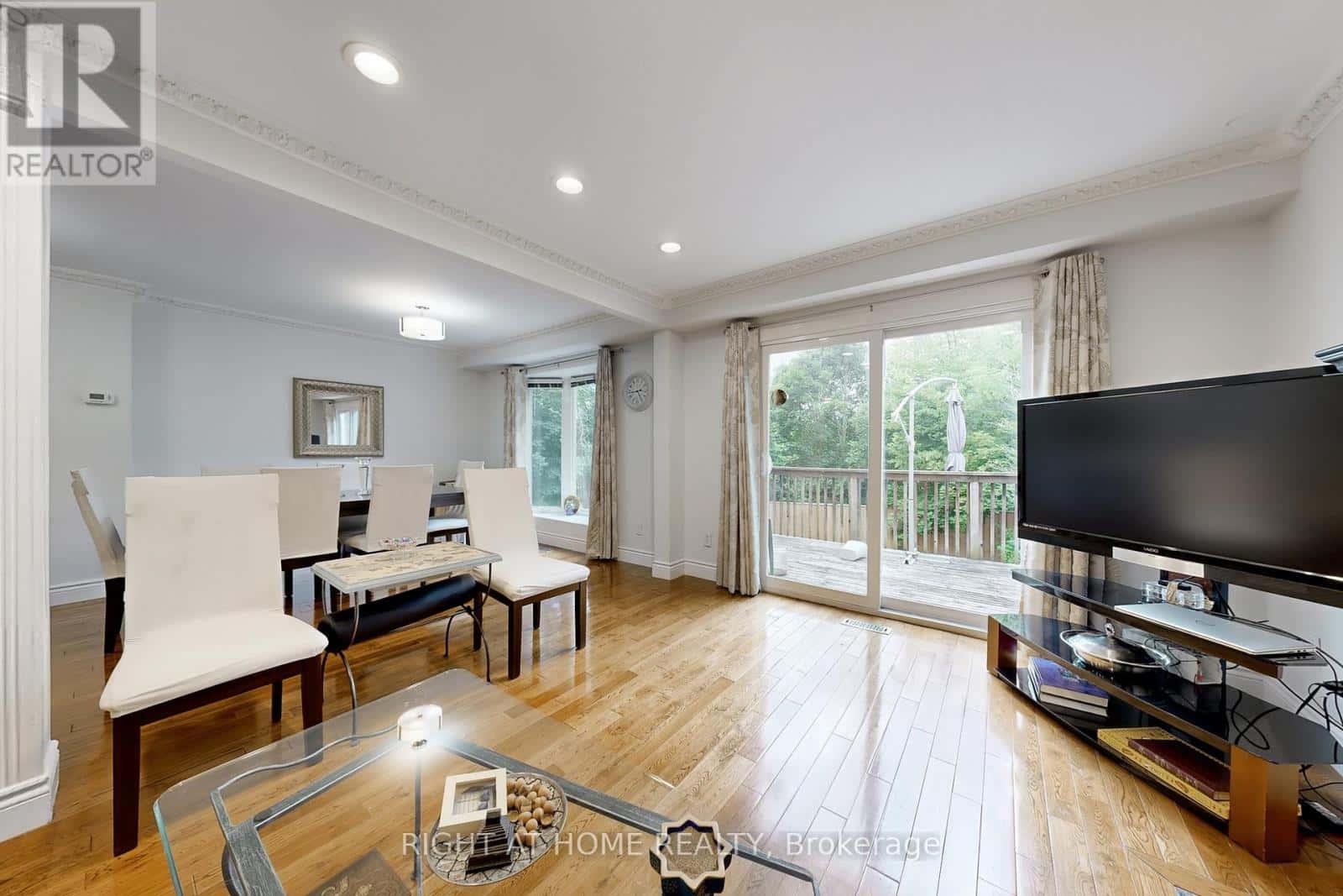 52 BRECKONWOOD CRESCENT — Markham (Aileen-Willowbrook), Ontario - Photo 4 of 50