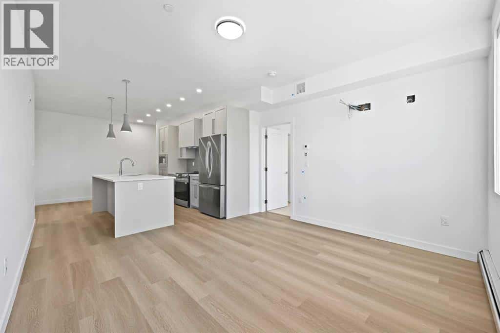 1116, 520 Reynolds Avenue SW — Airdrie, Alberta - Photo 3 of 16