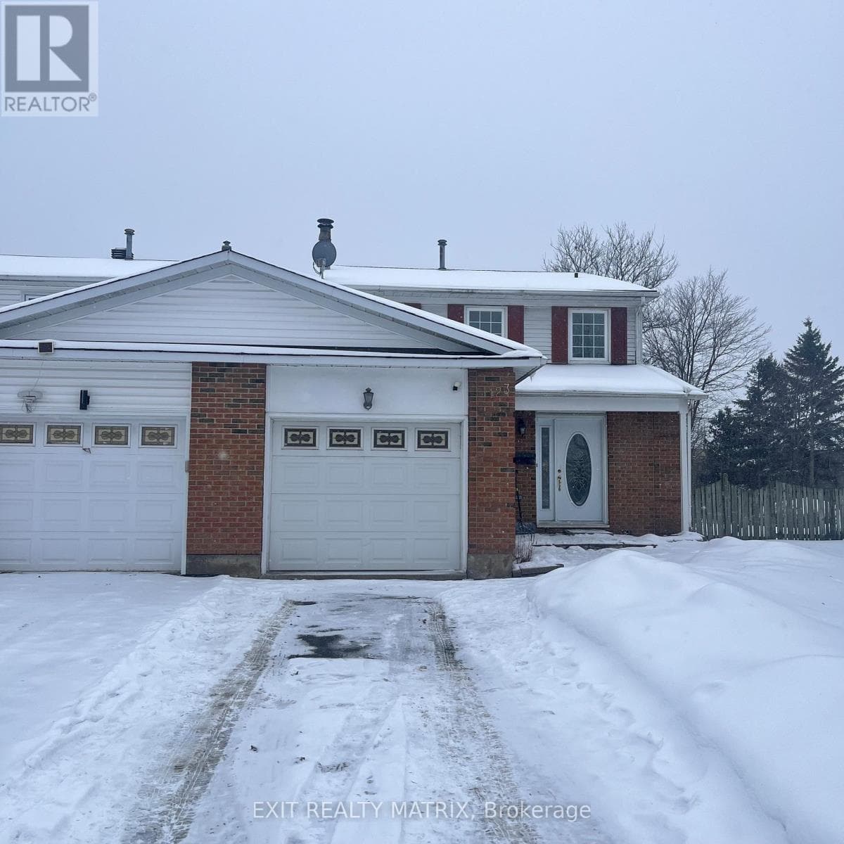 1123 BURGUNDY LANE — Ottawa, Ontario - Main photo