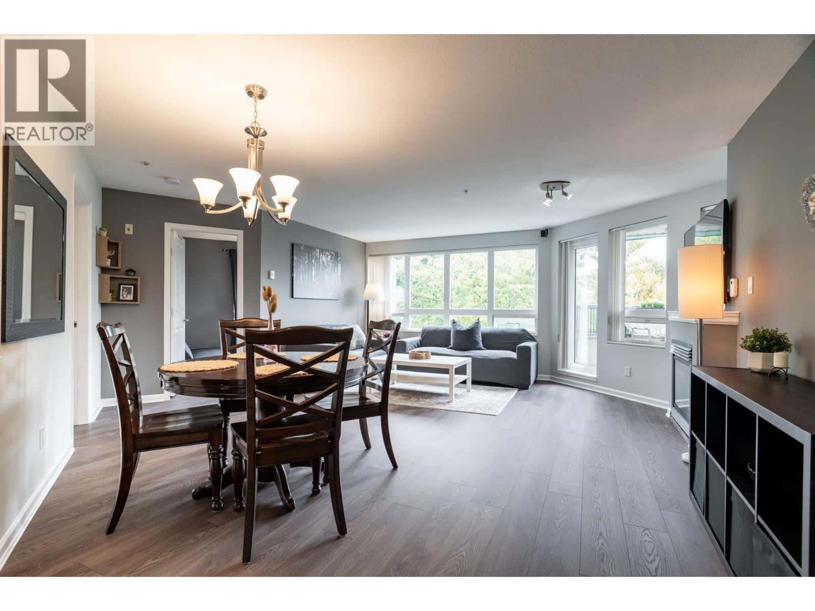 A306 2099 LOUGHEED HIGHWAY — Port Coquitlam, British Columbia - Photo 3 of 29