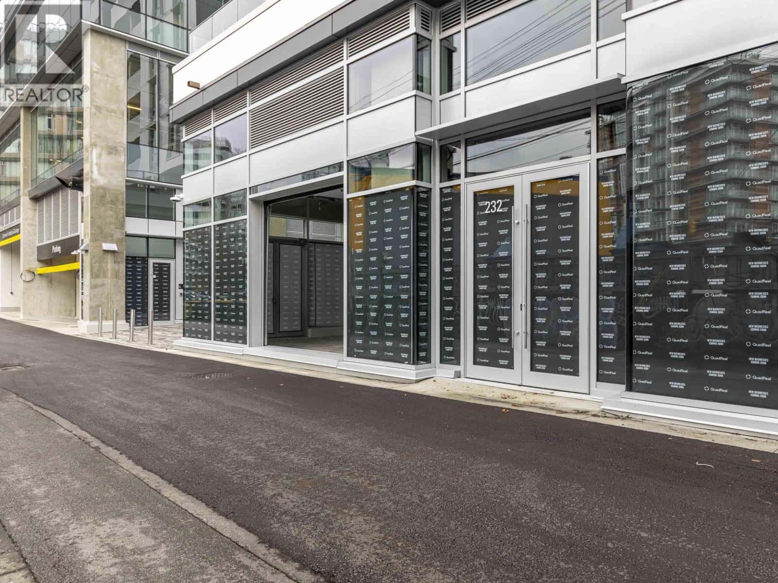 232 E 1ST AVENUE — Vancouver - Photo 4 of 21