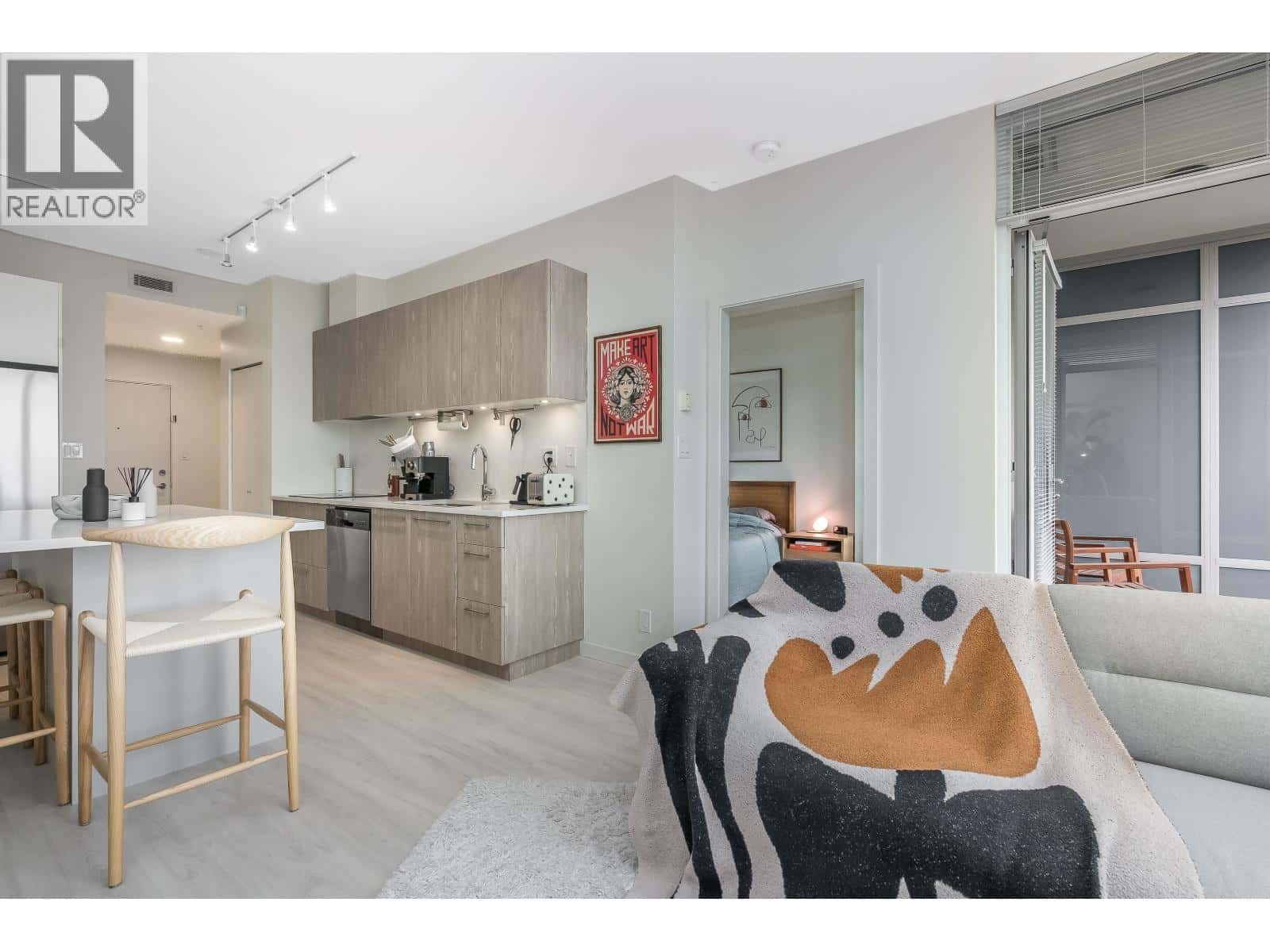 1303 691 NORTH ROAD — Coquitlam, British Columbia - Photo 5 of 28