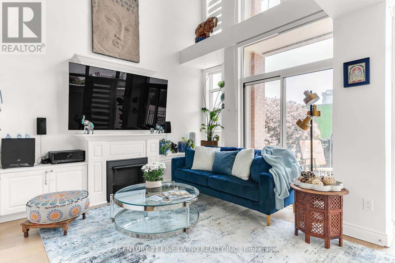 TH22 - 6 PIRANDELLO STREET — Toronto (Waterfront Communities), Ontario - Photo 4 of 42