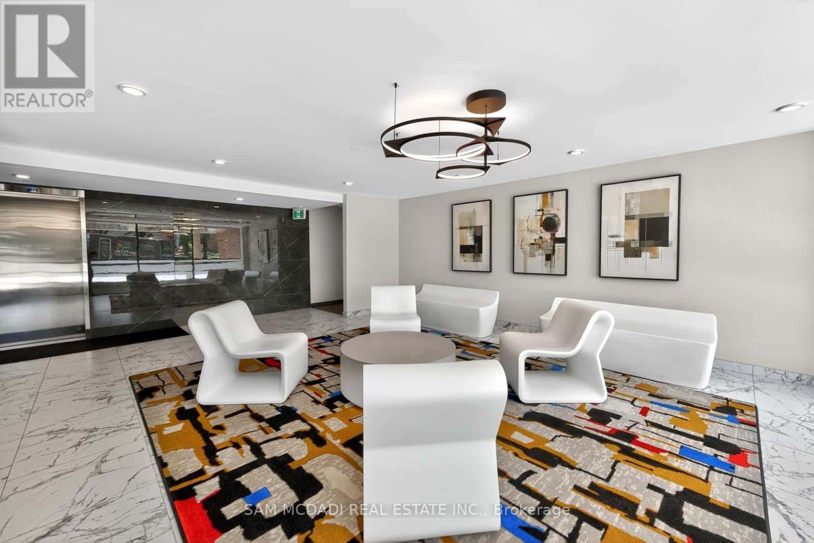 407 - 3501 GLEN ERIN DRIVE — Mississauga (Erin Mills), Ontario - Photo 2 of 17