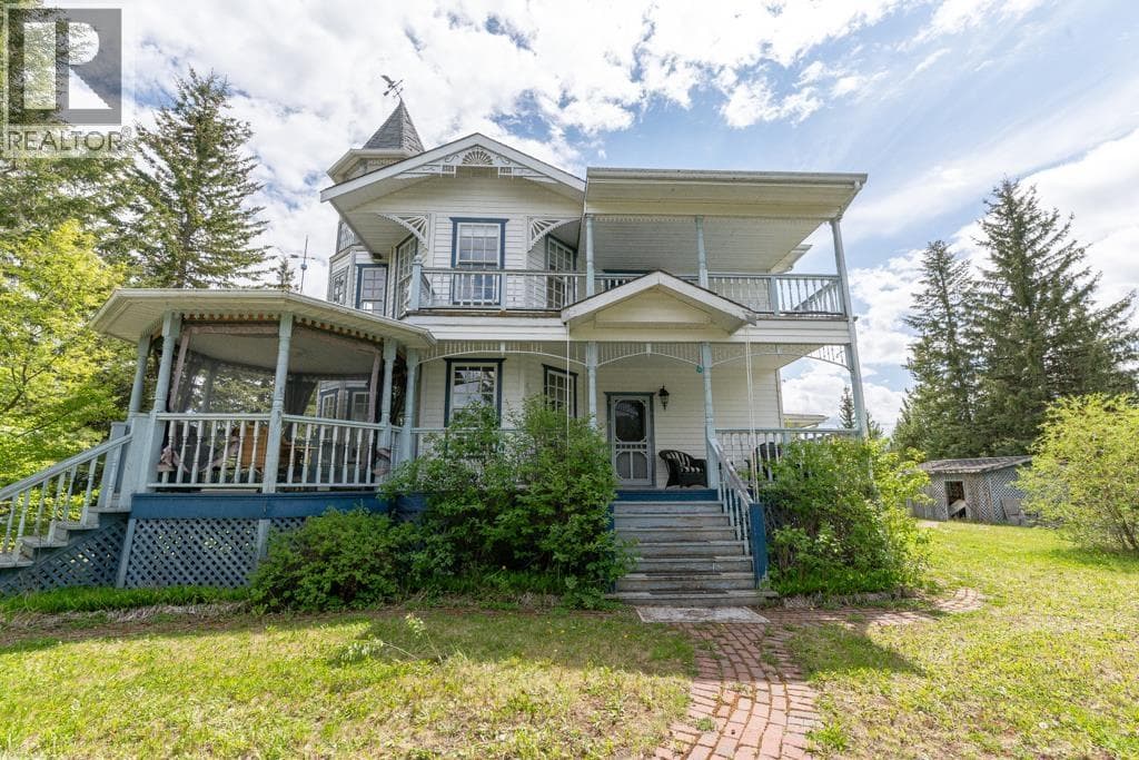 6649 RAYFIELD ROAD — 70 Mile House, British Columbia - Main photo