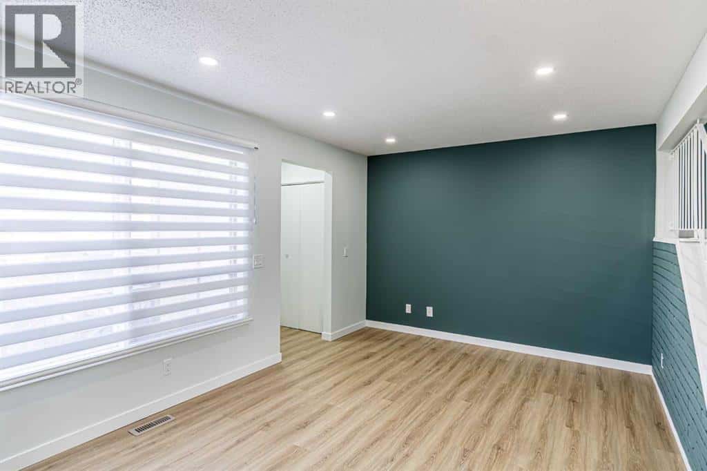 39, 100 Pennsylvania Road SE — Calgary, Alberta - Photo 5 of 25