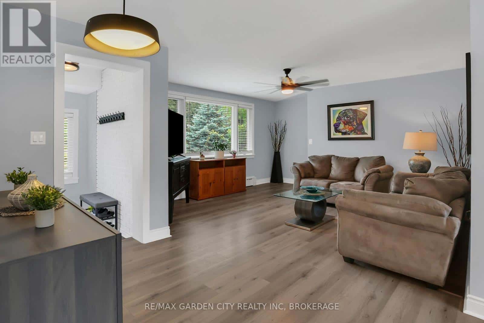 222 RIDGEWAY ROAD — Fort Erie (Crystal Beach), Ontario - Photo 5 of 38