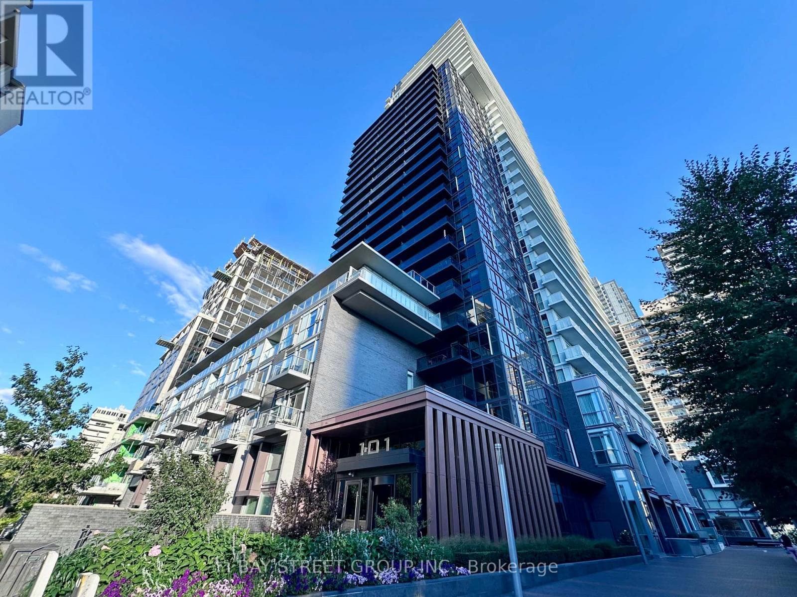 2006 - 101 ERSKINE AVENUE — Toronto (Mount Pleasant West), Ontario - Main photo