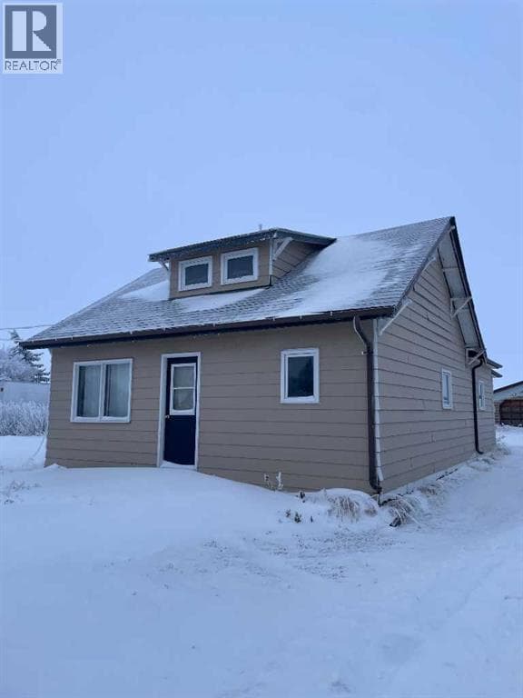 108 Wheatbelt Road — Veteran, Alberta - Main photo