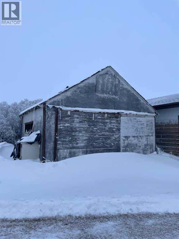 108 Wheatbelt Road — Veteran, Alberta - Photo 4 of 19