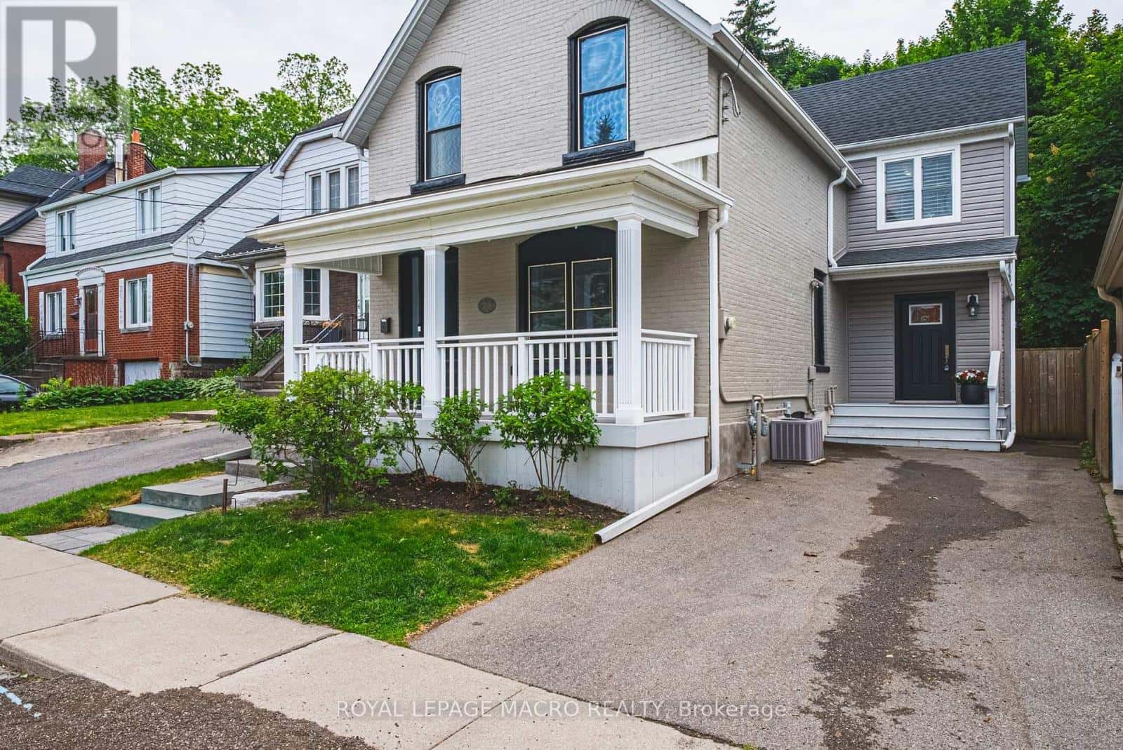 25 ORCHARD HILL — Hamilton (Kirkendall), Ontario - Photo 2 of 50