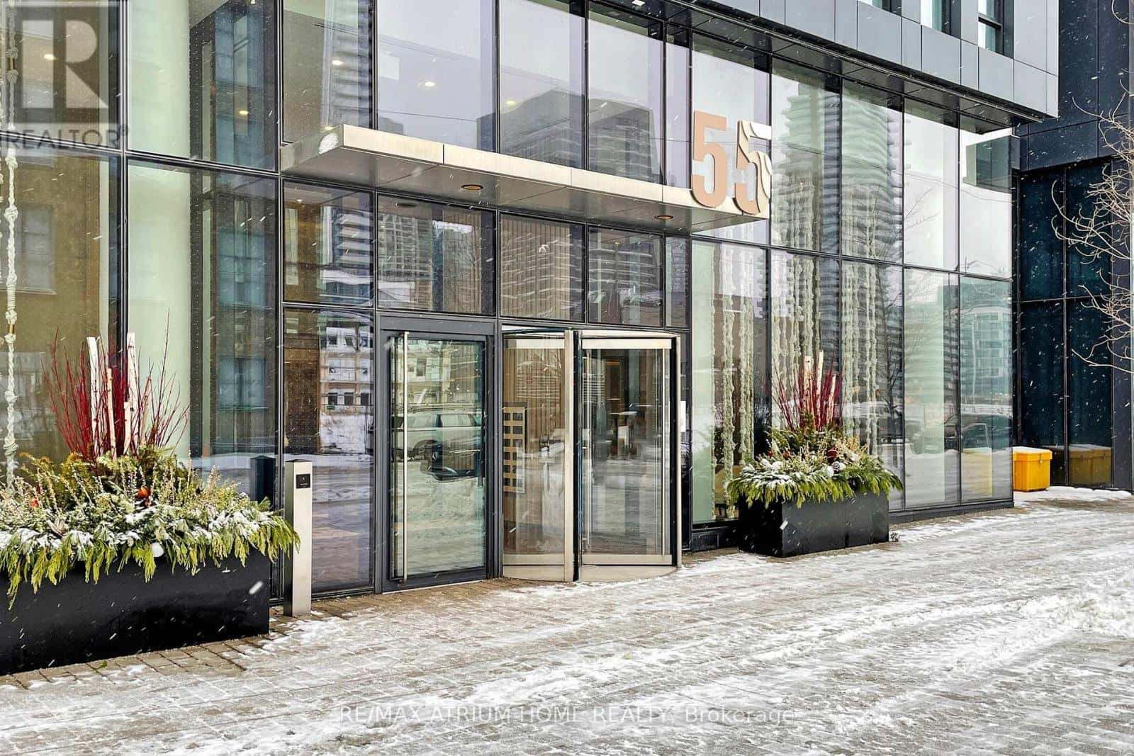 5910 - 55 COOPER STREET — Toronto (Waterfront Communities), Ontario - Photo 4 of 50