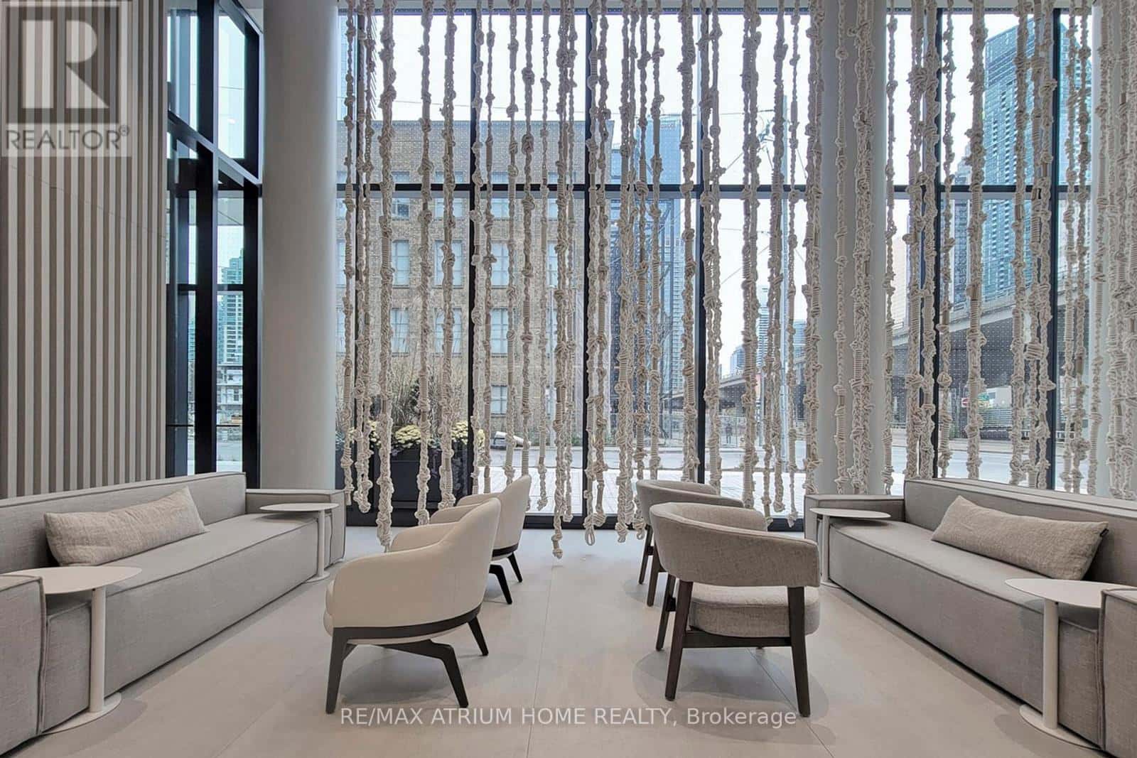 5910 - 55 COOPER STREET — Toronto (Waterfront Communities), Ontario - Photo 5 of 50