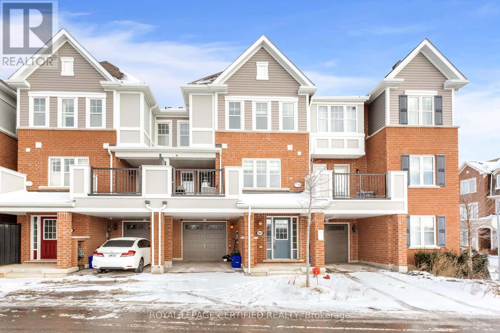 82 - 1222 ROSE WAY — Milton (CB Cobban), Ontario - Photo 2 of 37