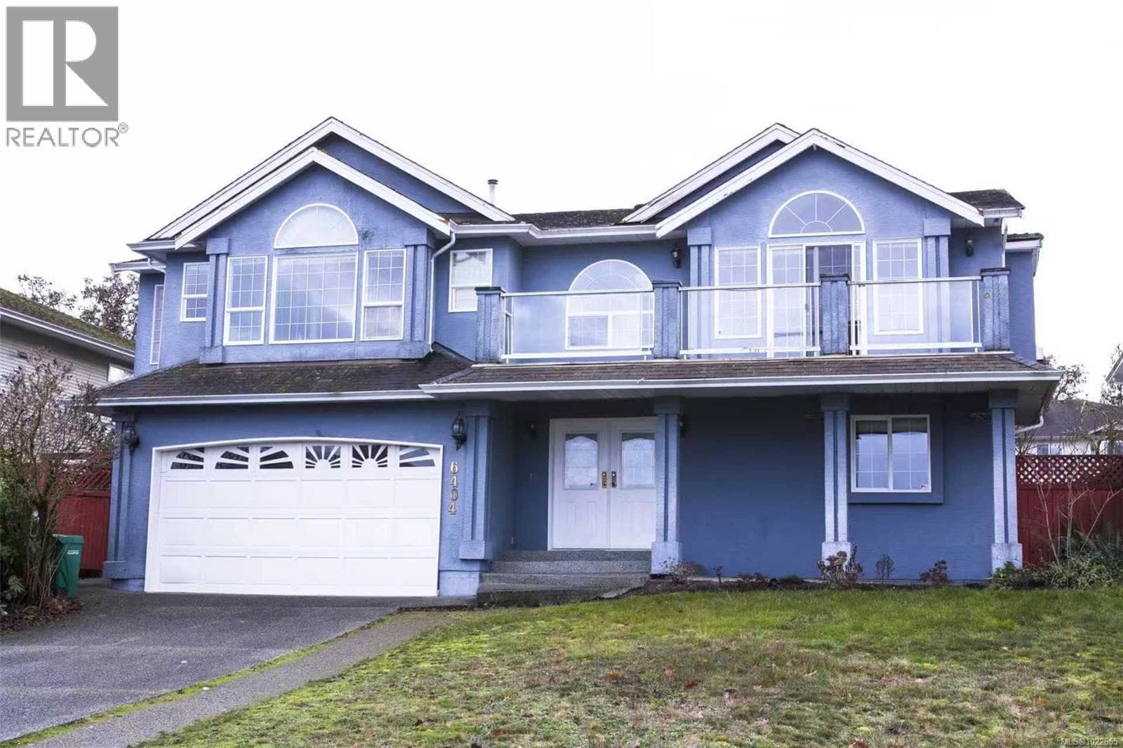 6404 Lasalle Rd — Nanaimo, British Columbia - Main photo