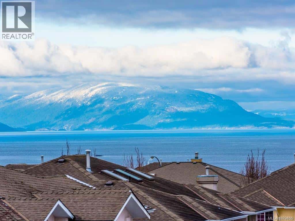 6404 Lasalle Rd — Nanaimo, British Columbia - Photo 2 of 20