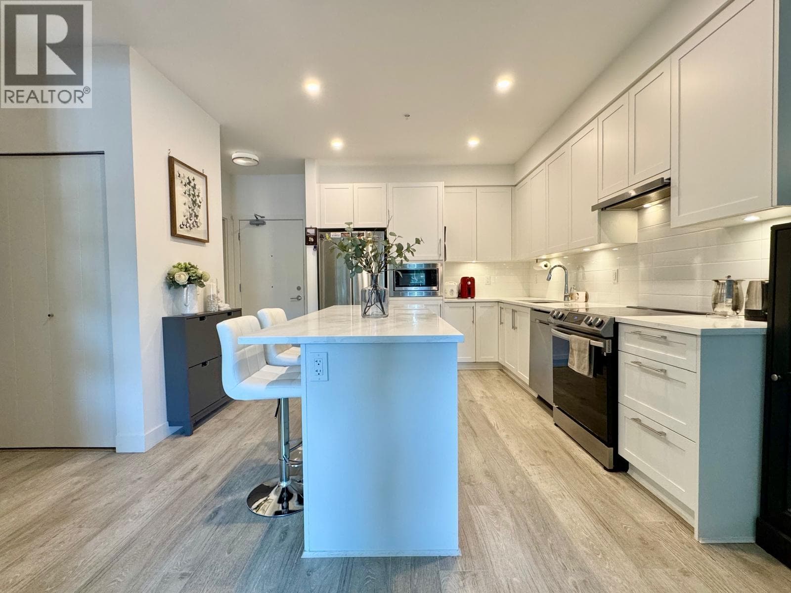 208 2160 GRANT AVENUE — Port Coquitlam, British Columbia - Main photo