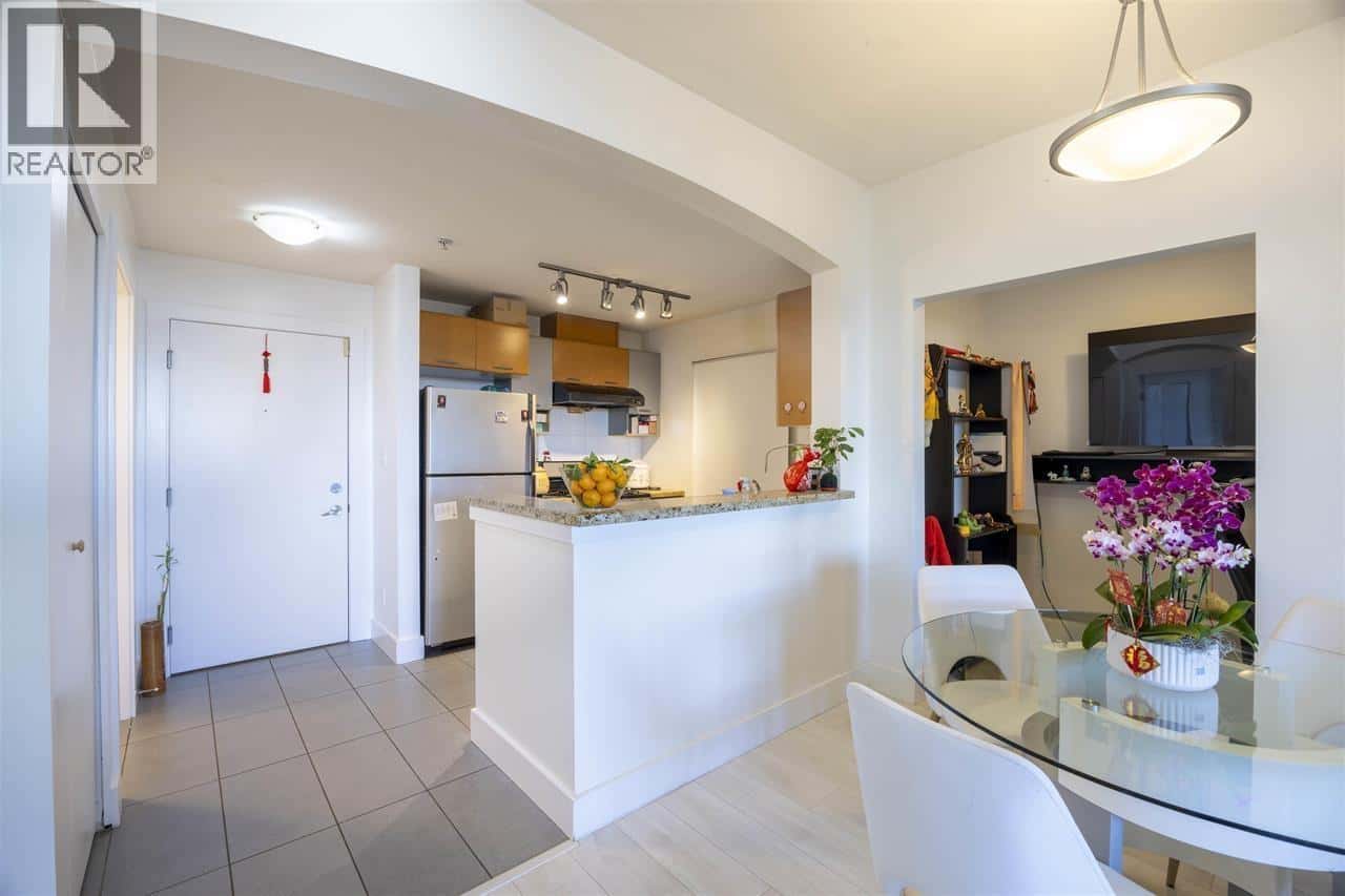 107 6033 KATSURA STREET — Richmond, British Columbia - Photo 2 of 15