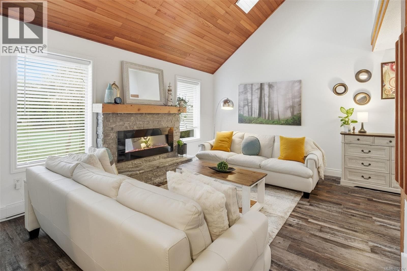 864 Woodsview Pl — Central Saanich, British Columbia - Main photo