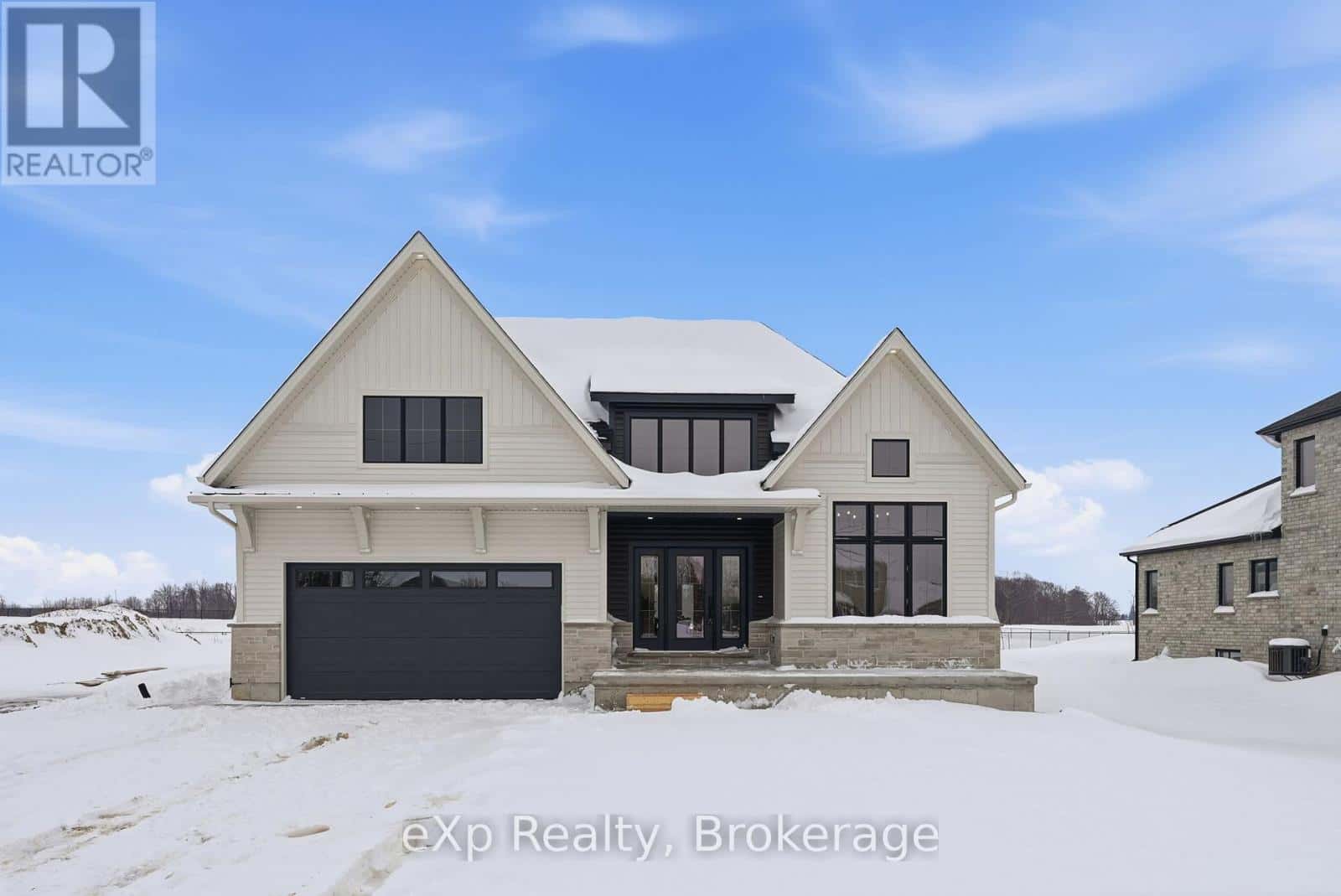 1036 WALTON AVENUE N — North Perth (Listowel), Ontario - Photo 4 of 49