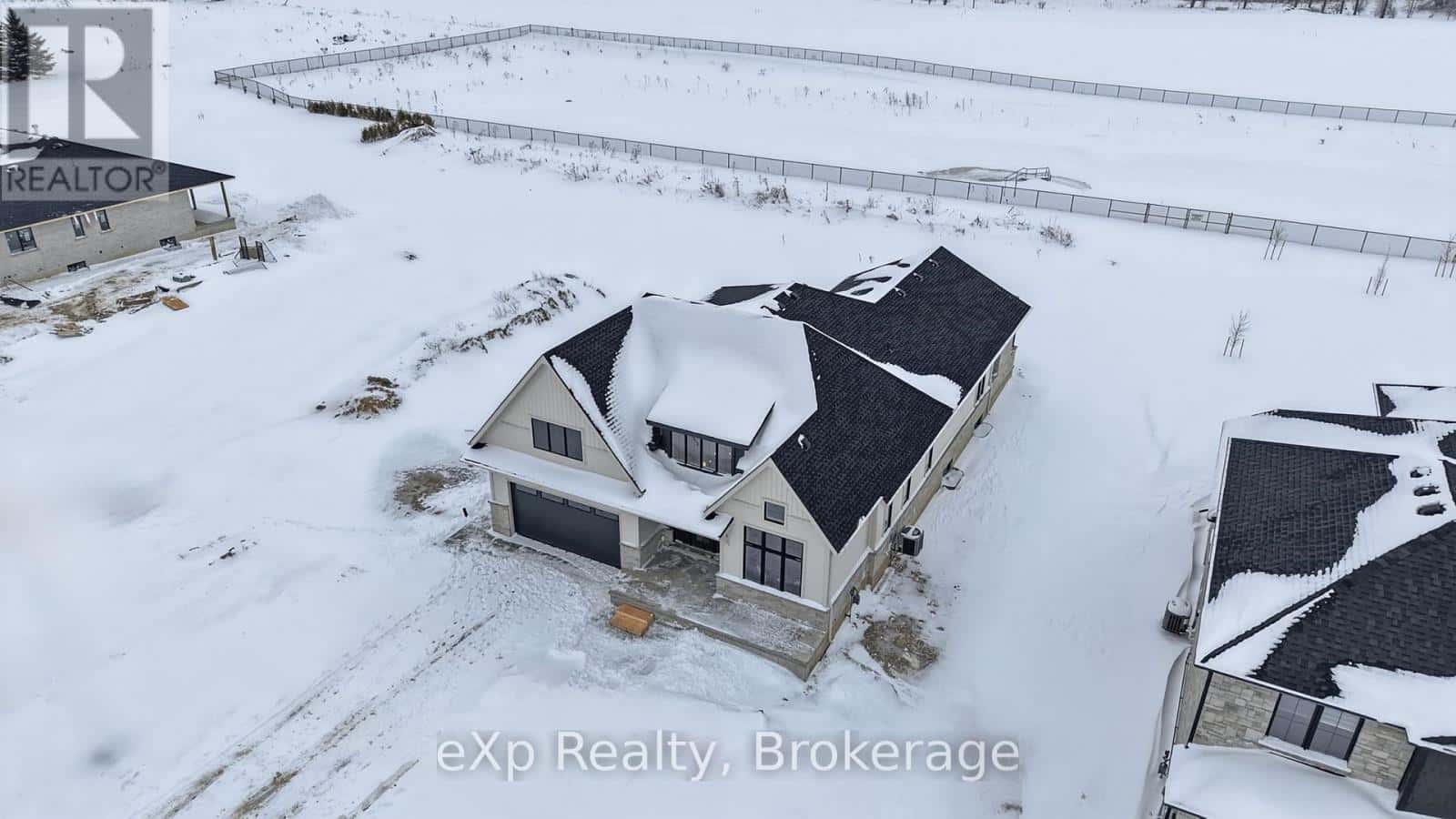 1036 WALTON AVENUE N — North Perth (Listowel), Ontario - Photo 5 of 49