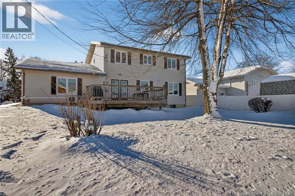 37 Teakwood Way — Moncton, New Brunswick - Photo 3 of 44