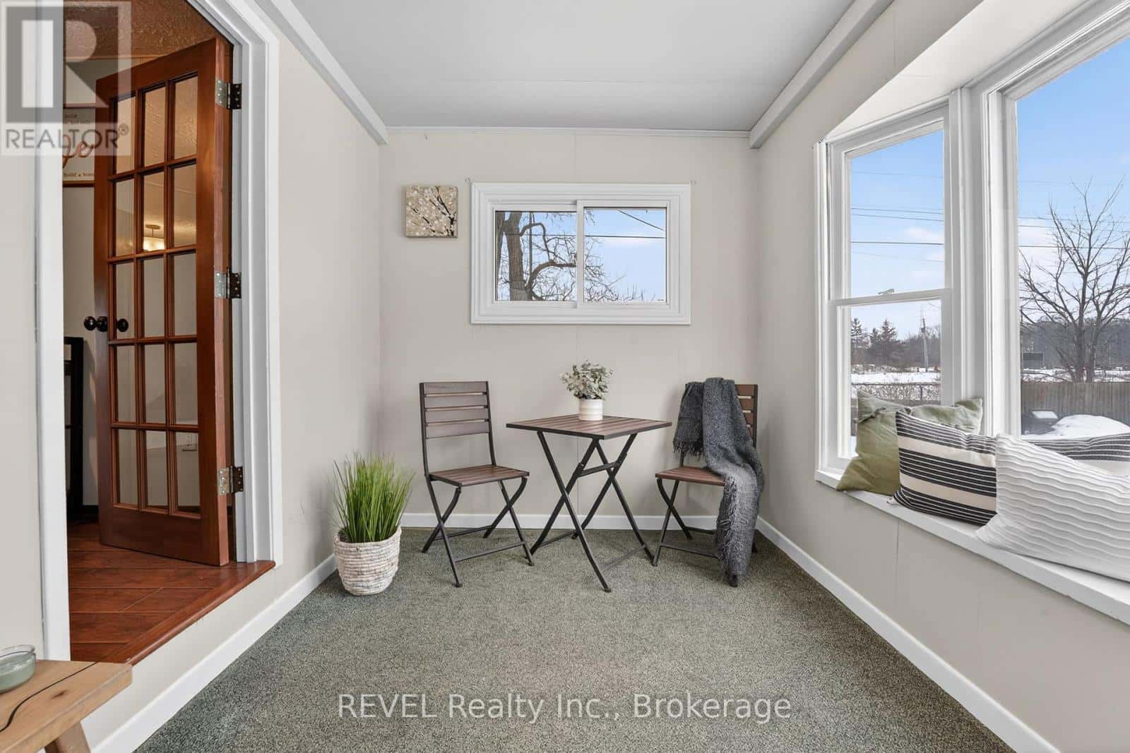 239 BECKEN CRESCENT — Welland (Cooks Mills), Ontario - Photo 5 of 49