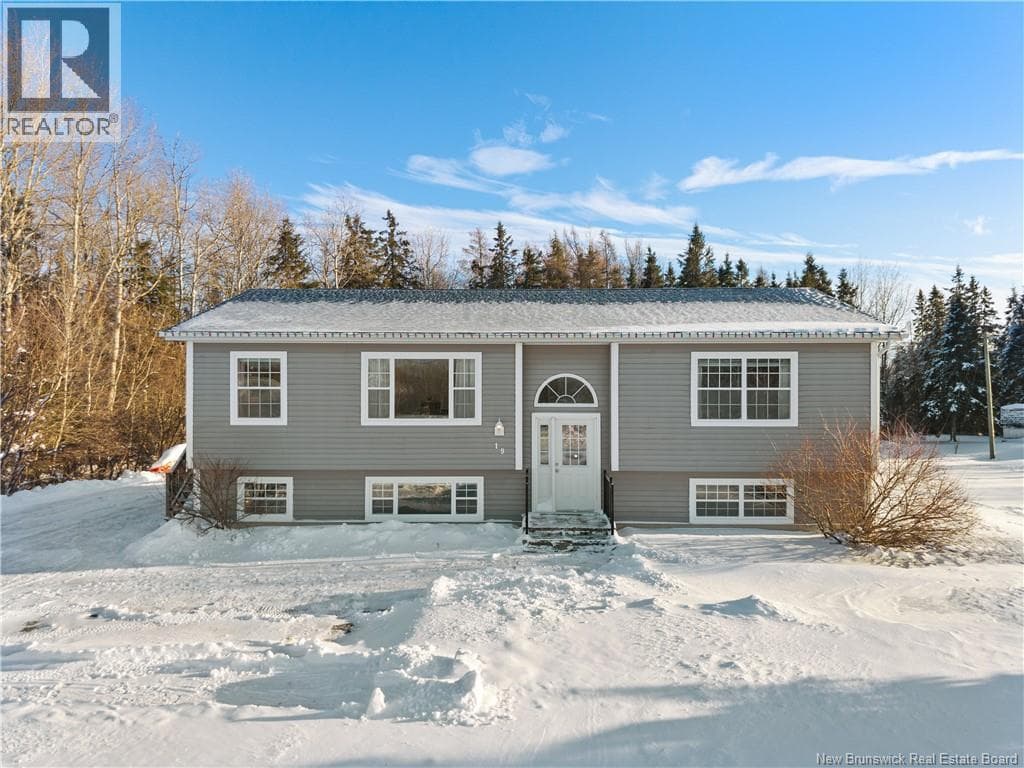 19 Searle Road — Napan, New Brunswick - Main photo