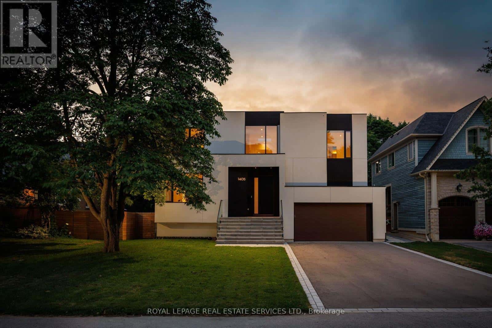 1405 ACTON CRESCENT — Oakville (MO Morrison), Ontario - Photo 2 of 50