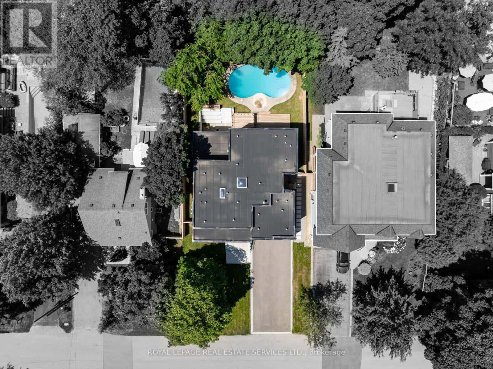 1405 ACTON CRESCENT — Oakville (MO Morrison), Ontario - Photo 3 of 50