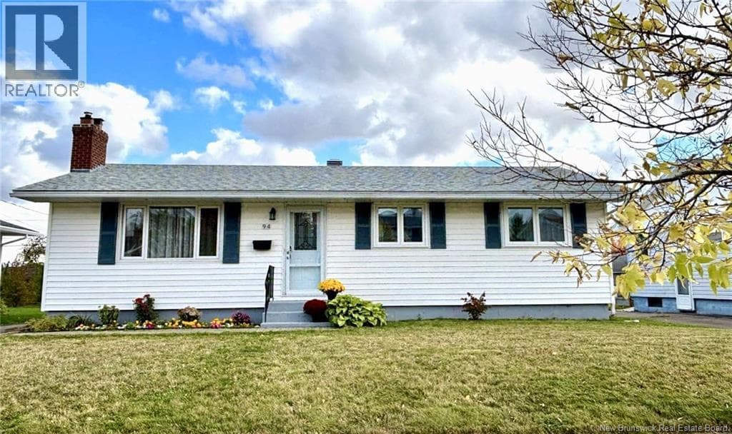 94 Parkdale Drive — Moncton, New Brunswick - Main photo