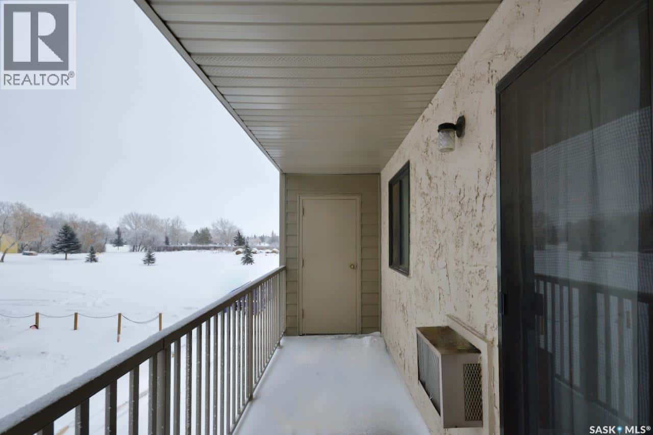 210 207C Tait PLACE — Saskatoon, Saskatchewan - Photo 4 of 17