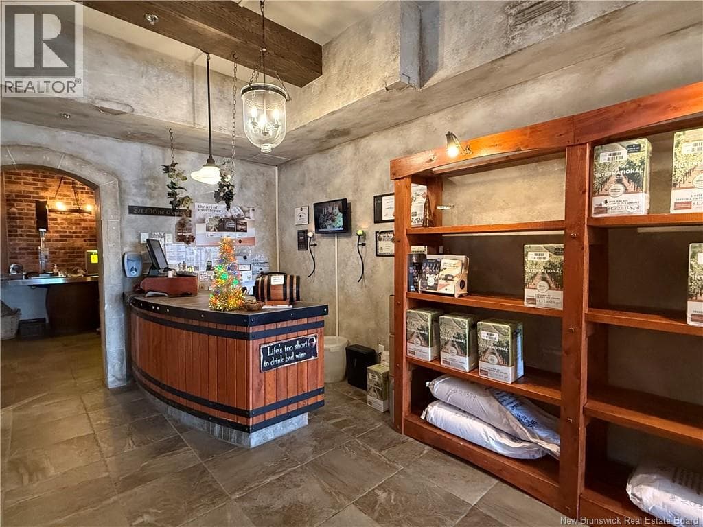 101 Sunset Street — Dieppe, New Brunswick - Main photo