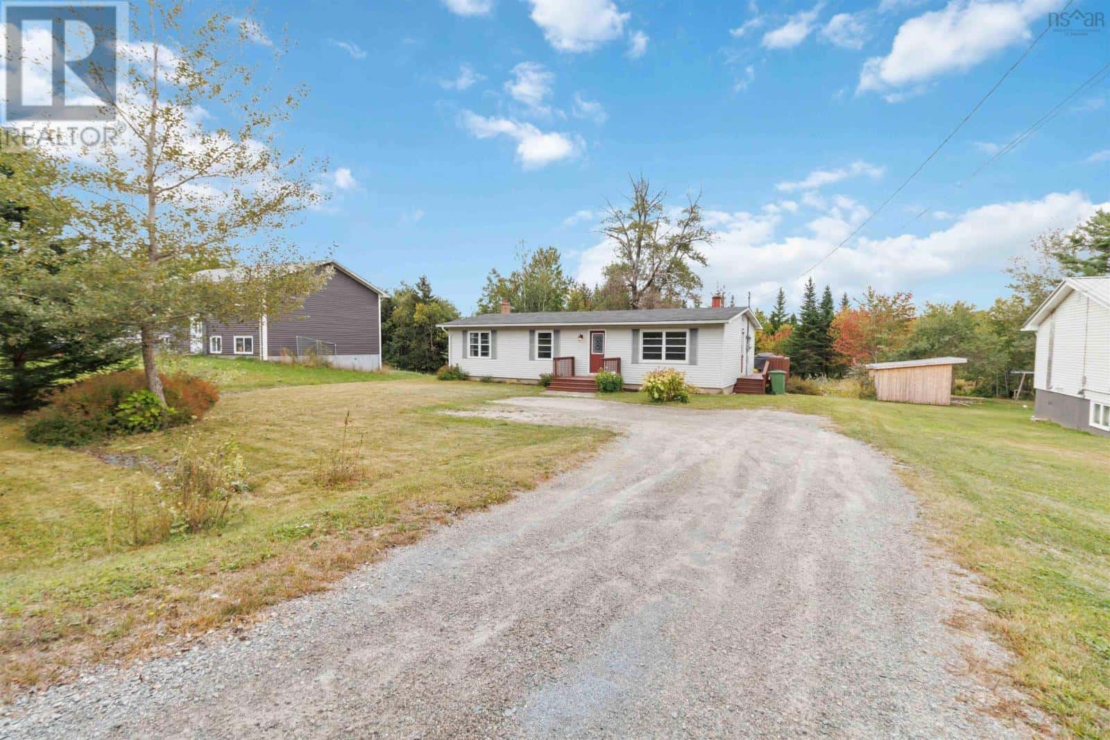 7632 Highway 7 — Musquodoboit Harbour, Nova Scotia - Photo 2 of 40