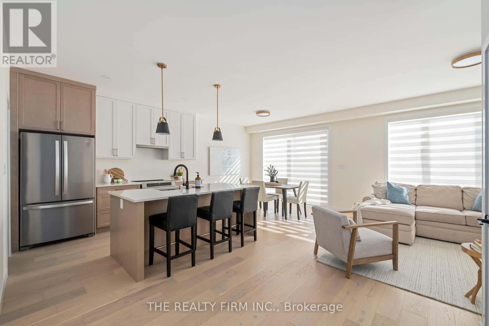 2172 SADDLEROCK AVENUE — London North (North S), Ontario - Photo 3 of 36