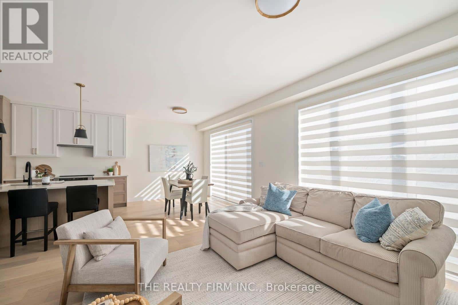 2172 SADDLEROCK AVENUE — London North (North S), Ontario - Photo 5 of 36