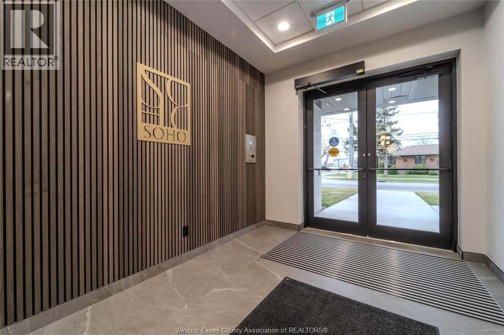 3817 Howard Unit# 102 — Windsor, Ontario - Photo 2 of 24