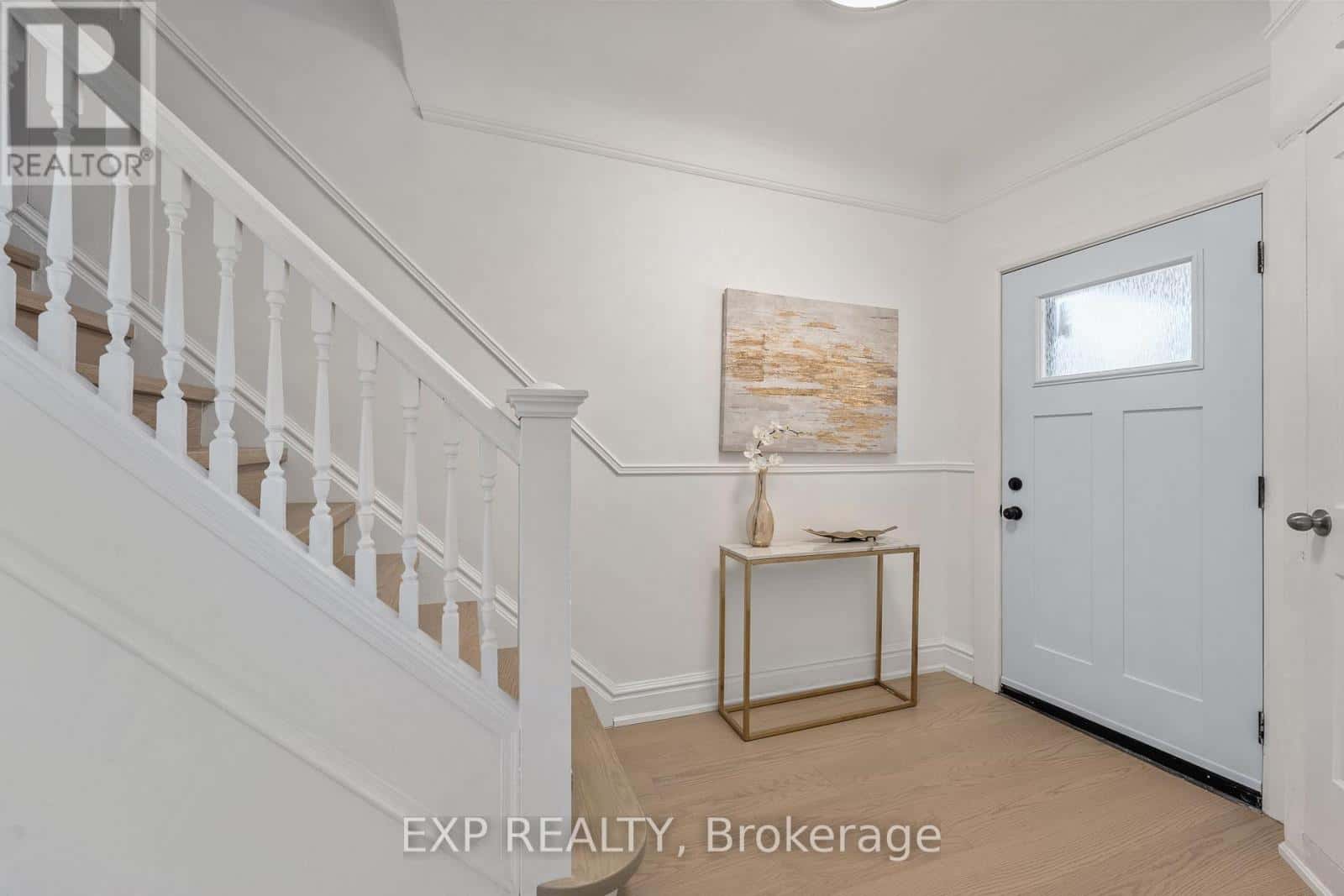 29 GRACE STREET — Toronto (Trinity-Bellwoods), Ontario - Photo 5 of 48