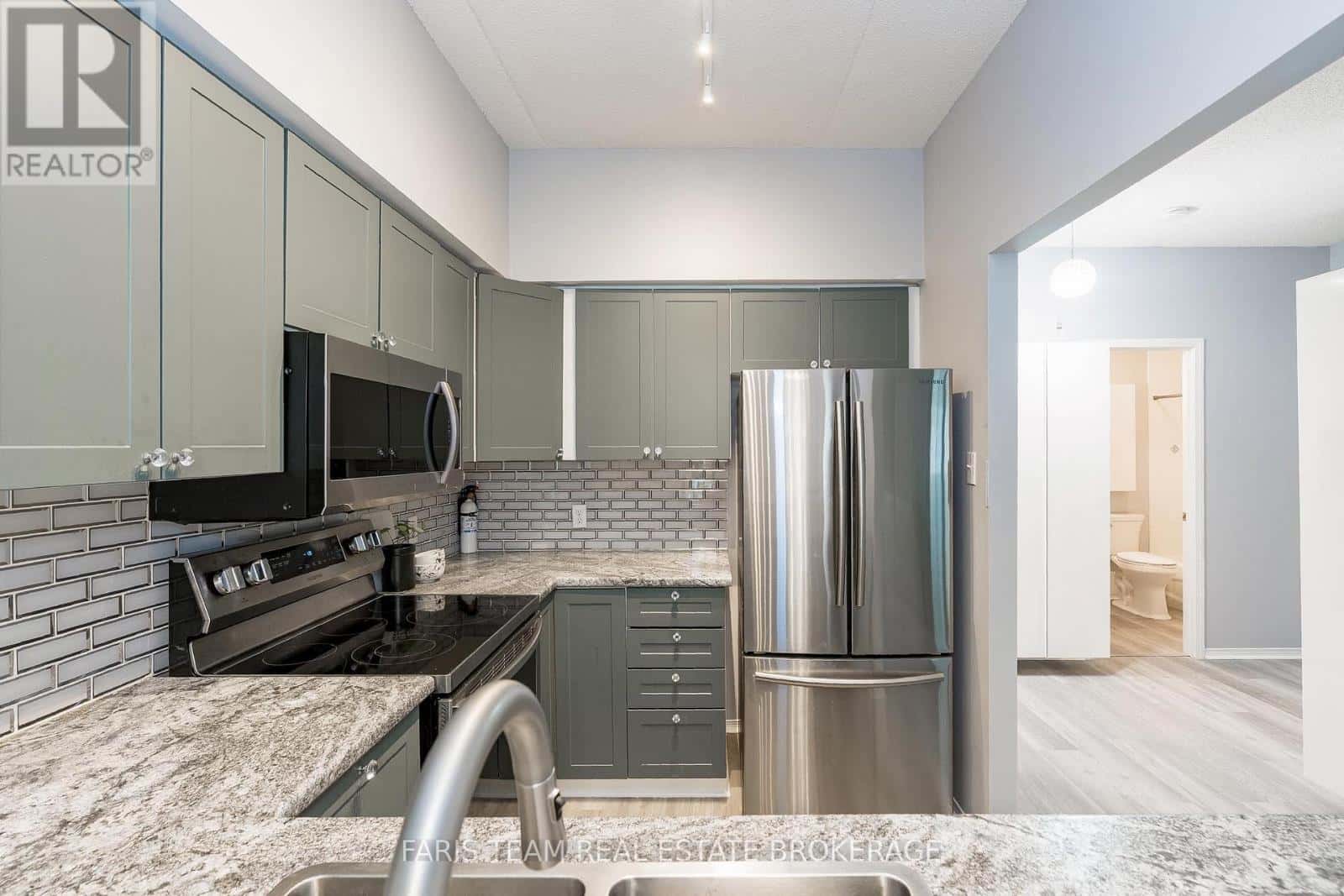 101 - 115 BOND STREET — Orillia, Ontario - Photo 5 of 30