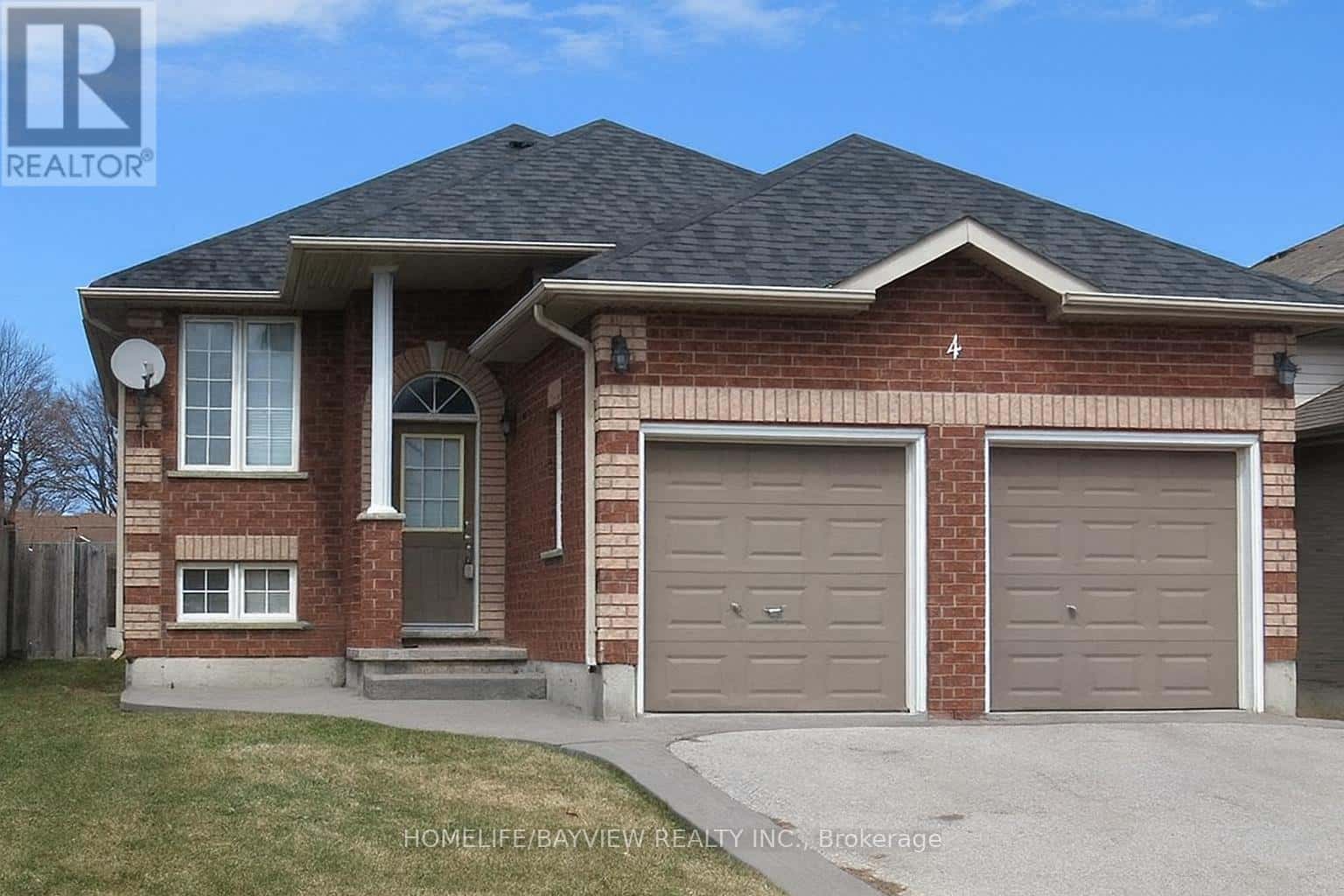 4 QUINLAN ROAD — Barrie (Georgian Drive), Ontario - Photo 2 of 24