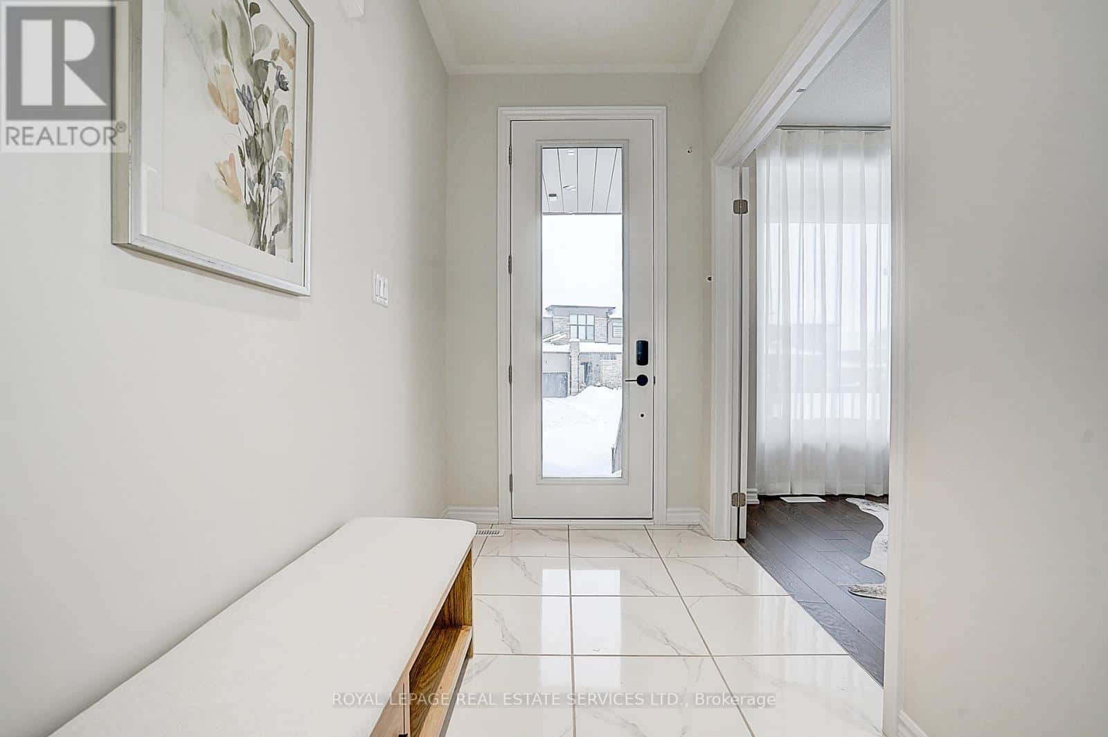 51 NICORT ROAD — Wasaga Beach, Ontario - Photo 4 of 49