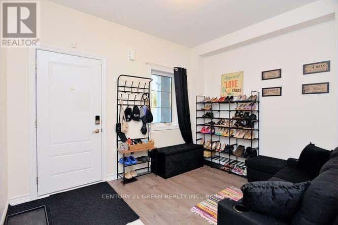 150 WINTERS WAY — Shelburne, Ontario - Photo 5 of 50