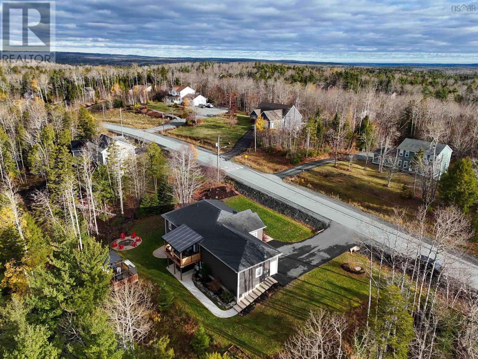 254 Laurel Ridge Drive — Beaver Bank, Nova Scotia - Photo 2 of 48