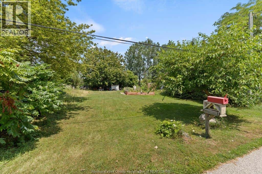 LOT 57 & 58 WILLOW BEACH — Amherstburg, Ontario - Photo 2 of 23