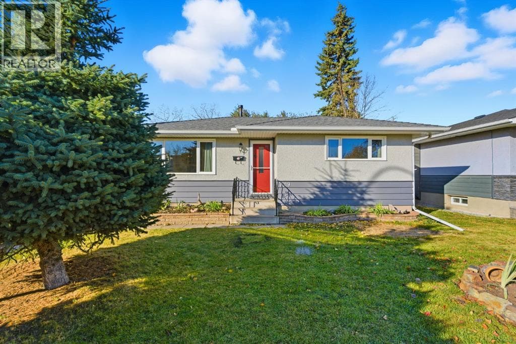 7019 20 Street SE — Calgary, Alberta - Main photo