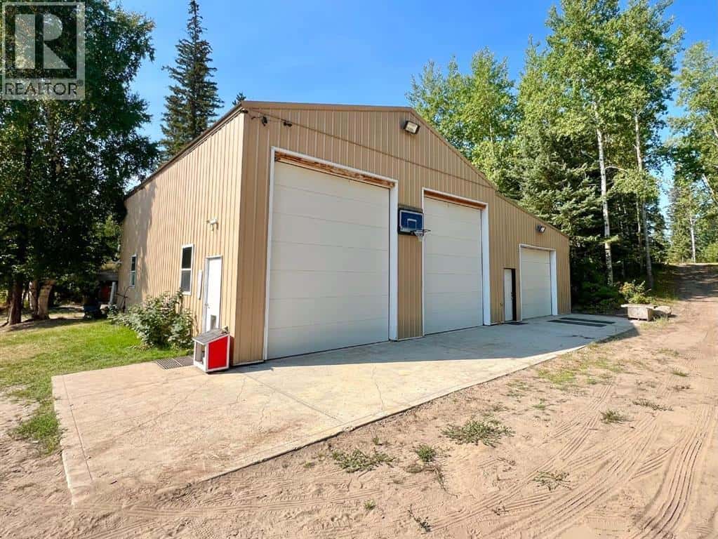 703010 Range Road 63 — Rural Grande Prairie No. 1, County of, Alberta - Photo 5 of 50