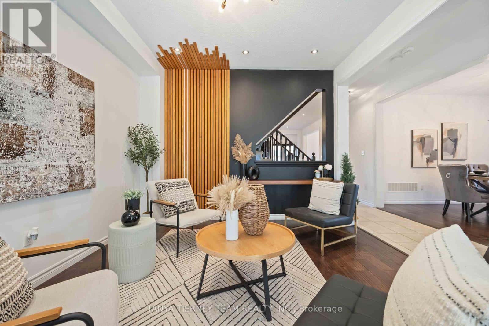 19 ELLERBY COURT — Whitby (Taunton North), Ontario - Photo 5 of 38