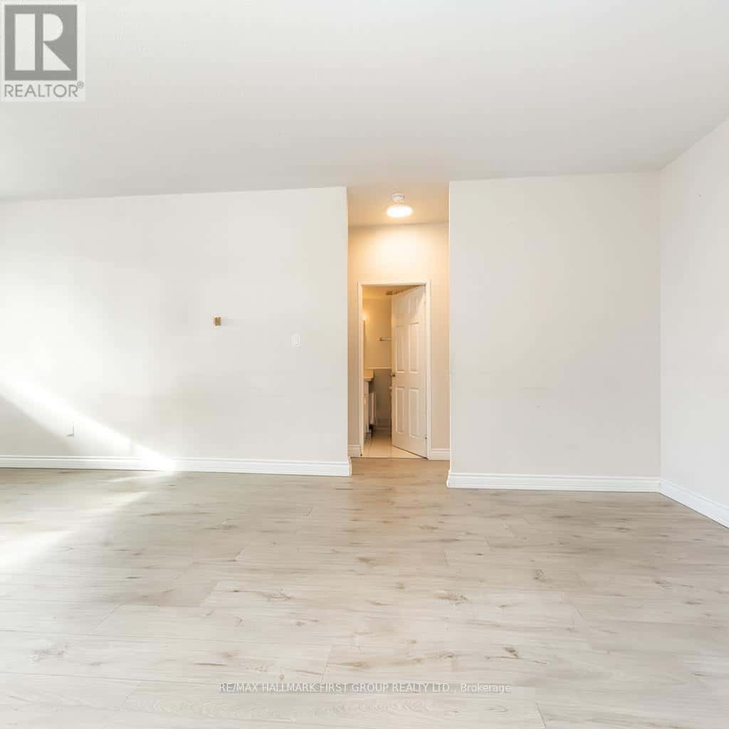 103 - 100 WINGARDEN COURT — Toronto (Malvern), Ontario - Photo 2 of 33