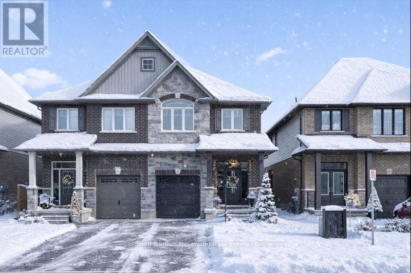 84 CUTTING DRIVE — Centre Wellington (Elora/Salem), Ontario - Main photo